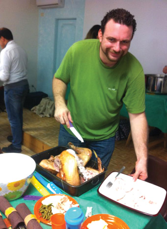 Shawn Green cuts turkey