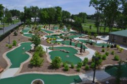 Sandy-Bottom-minigolf