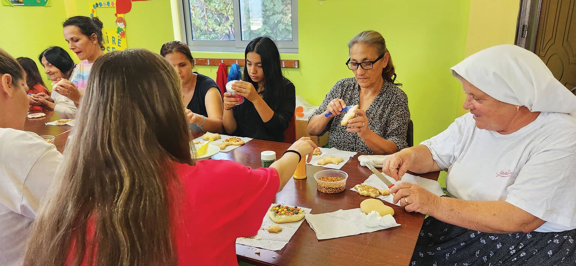 As part of her ministry, Norma meets with a a group of mothers as an outlet for fun and relationship-building. This also enables honest spiritual conversations in an atmosphere of trust. Photo by Tom Yoder